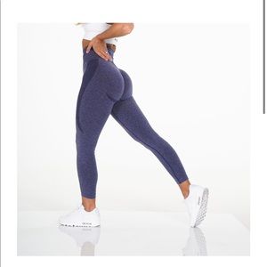Indigo Contour Seamless Leggings NWOT (NVGTN)